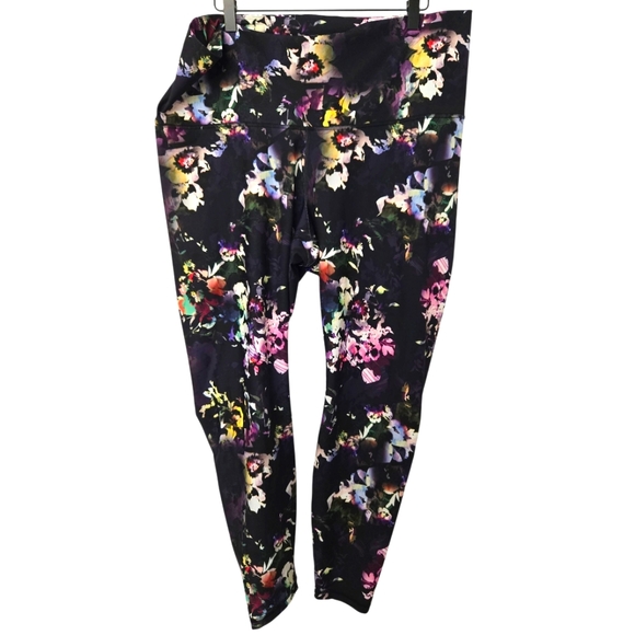 Old Navy Pants - Old Navy Black and Pink Floral Leggings Size XXL